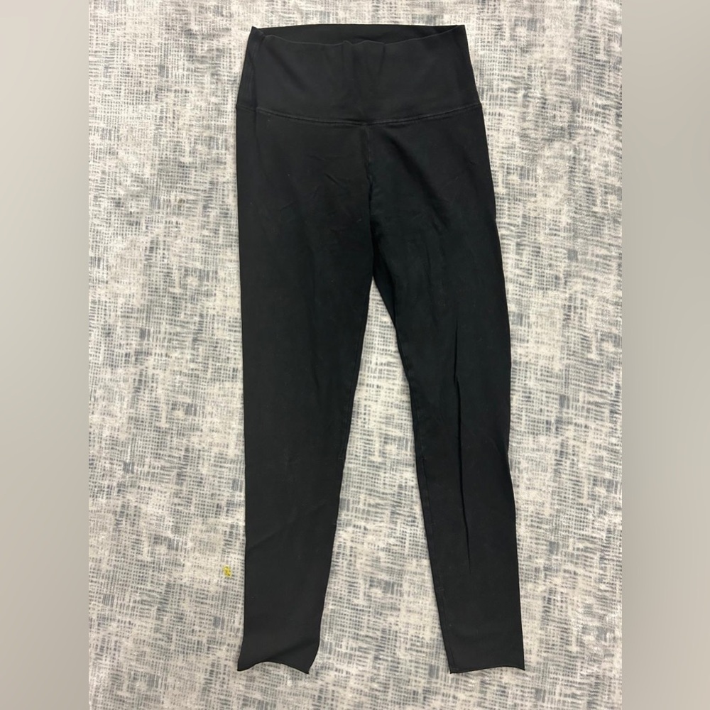 TNA Classic Black Leggings